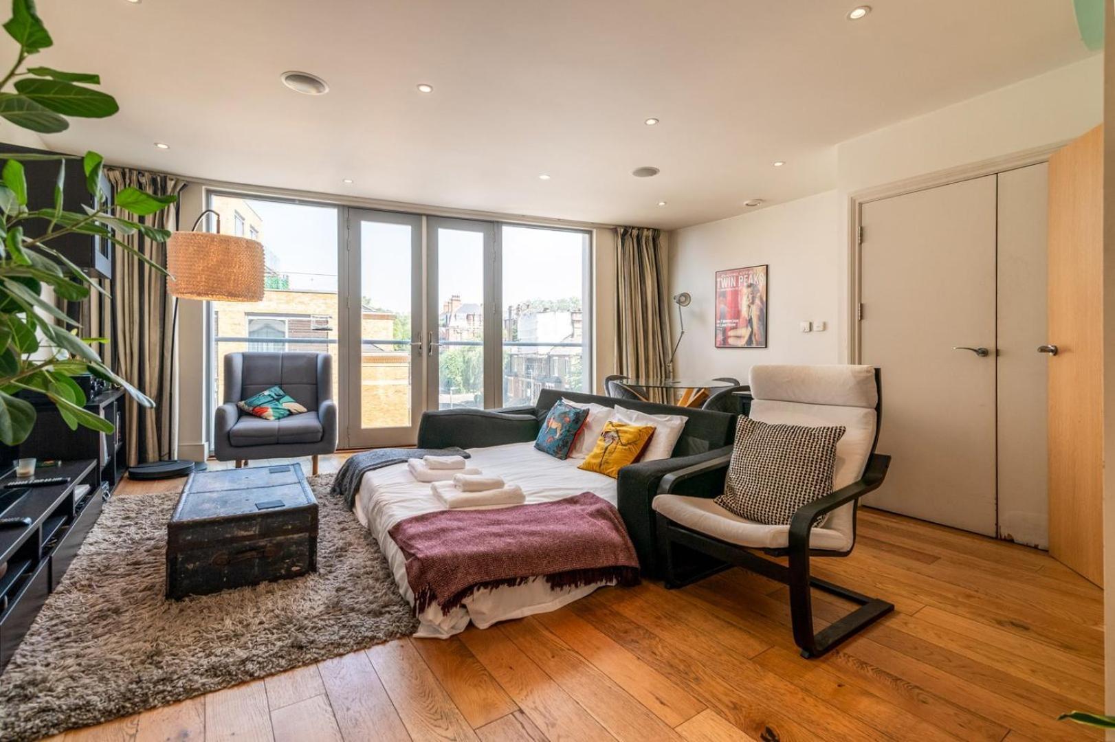 Bright & Spacious Battersea Flat Londra Dış mekan fotoğraf