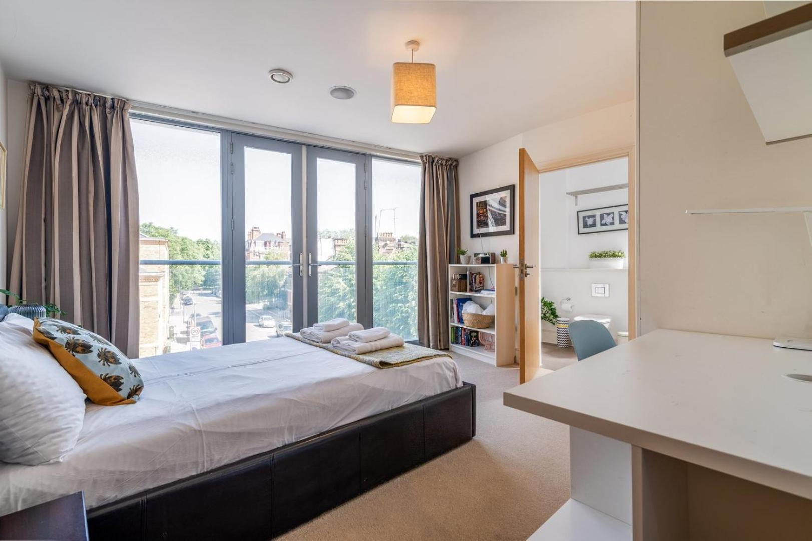 Bright & Spacious Battersea Flat Londra Dış mekan fotoğraf