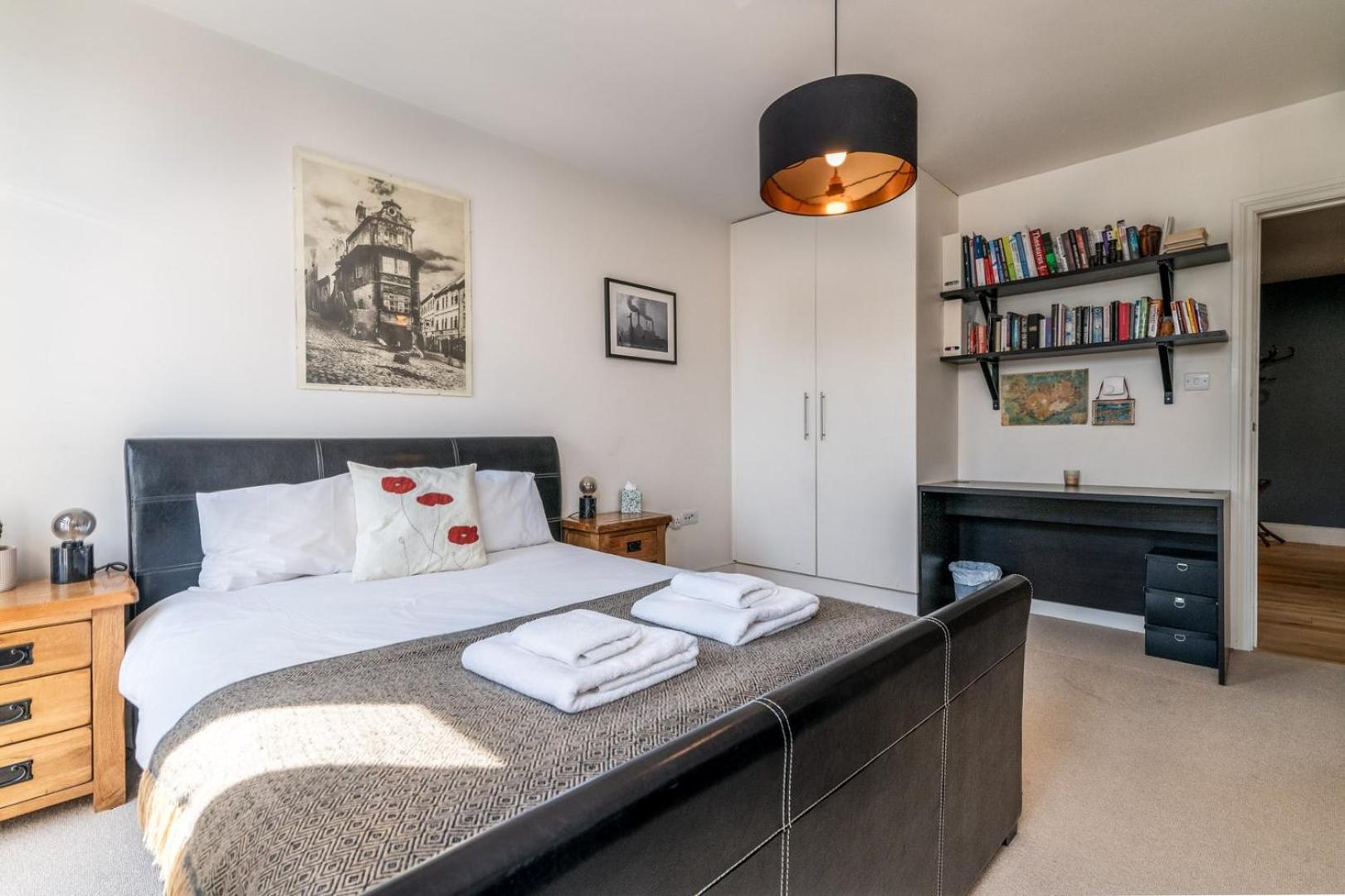 Bright & Spacious Battersea Flat Londra Dış mekan fotoğraf